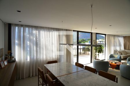 Sala de apartamento à venda com 6 quartos, 470m² em Barra da Tijuca, Rio de Janeiro
