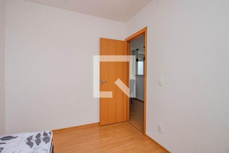 Quarto 1 de apartamento para alugar com 2 quartos, 48m² em Mário Quintana, Porto Alegre