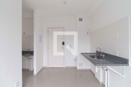 Sala e cozinha de apartamento para alugar com 1 quarto, 41m² em Ipiranga, São Paulo