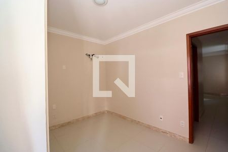 Quarto 2 de apartamento para alugar com 3 quartos, 82m² em Itaigara, Salvador