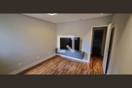 Apartamento para alugar com 3 quartos, 158m² em Cambuí, Campinas