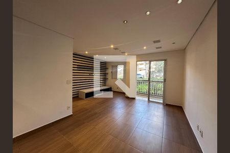 Sala de apartamento à venda com 2 quartos, 68m² em Jardim Tupanci, Barueri