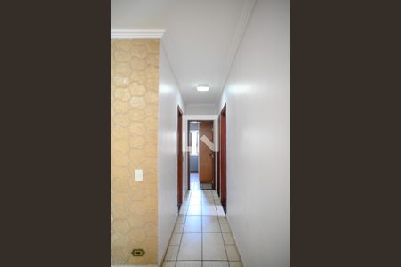 Corredor de apartamento para alugar com 3 quartos, 110m² em Jardim Santa Cruz (sacoma), São Paulo