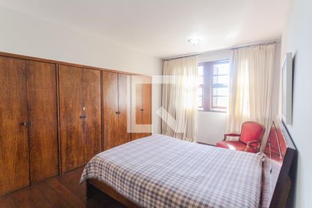 Suíte de casa à venda com 6 quartos, 468m² em São Lucas, Belo Horizonte