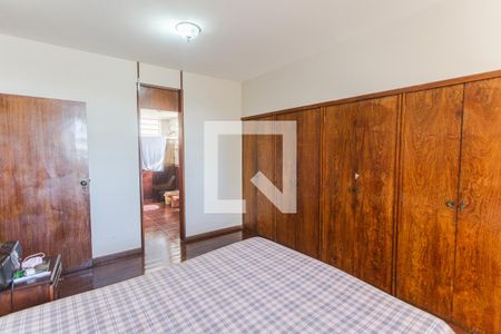 Suíte de casa à venda com 6 quartos, 468m² em São Lucas, Belo Horizonte