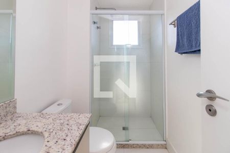 Banheiro de apartamento para alugar com 1 quarto, 38m² em Partenon, Porto Alegre
