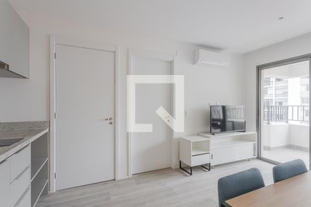 Sala de apartamento para alugar com 1 quarto, 41m² em Pinheiros, São Paulo