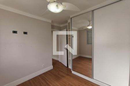 Quarto 2 de apartamento para alugar com 2 quartos, 45m² em Jardim Nova Europa, Campinas
