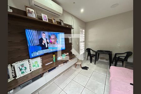 Sala de casa para alugar com 2 quartos, 52m² em Anchieta, Nilópolis
