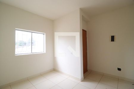 Apartamento para alugar com 2 quartos, 45m² em Jardim Ipanema, Uberlândia