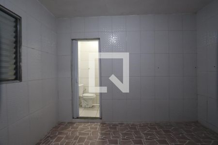 Sala e Quarto de casa para alugar com 1 quarto, 45m² em Jardim Santa Teresinha, São Paulo