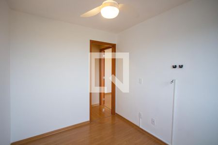 Quarto 1 de apartamento para alugar com 2 quartos, 50m² em Colubandê, São Gonçalo