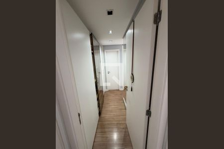Corredor de apartamento para alugar com 3 quartos, 93m² em Vila Leopoldina, São Paulo