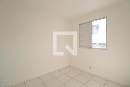 Quarto 1 de apartamento para alugar com 2 quartos, 55m² em Residencial Lago Azul, Uberlândia