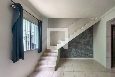 Sala de casa de condomínio para alugar com 2 quartos, 68m² em Sítio do Campo, Praia Grande