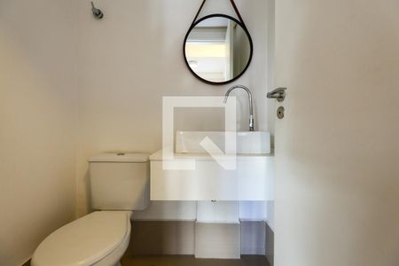 Lavabo de apartamento à venda com 2 quartos, 137m² em Real Parque, São Paulo