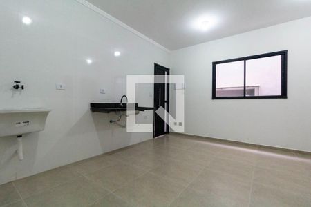 Sala, Cozinha e área de serviço de apartamento para alugar com 2 quartos, 37m² em Vila Carrão, São Paulo