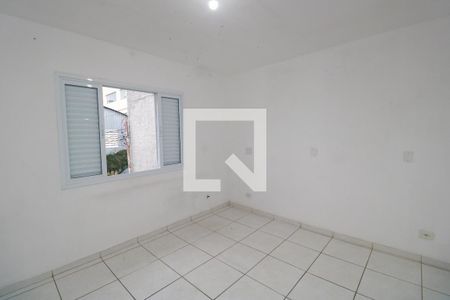 Quarto 1 de casa para alugar com 3 quartos, 80m² em Vila Scarpelli, Santo André