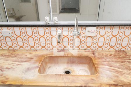 Cozinha de casa para alugar com 3 quartos, 80m² em Vila Scarpelli, Santo André