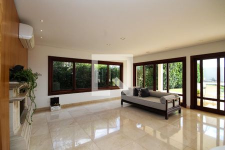 Sala 2 de casa de condomínio para alugar com 5 quartos, 752m² em Jardim Sao Paulo Ii, Cotia