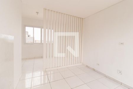 Sala/Cozinha de apartamento à venda com 1 quarto, 22m² em Lindoia, Curitiba