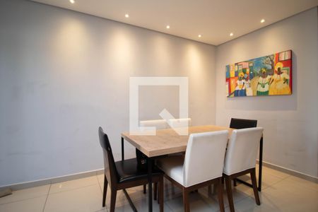 Sala de Jantar de casa para alugar com 2 quartos, 168m² em Jardim Santa Clara, Guarulhos