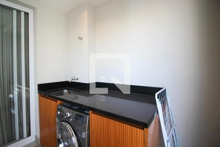 Varanda/Área de Serviço de apartamento para alugar com 1 quarto, 67m² em Itaim Bibi, São Paulo