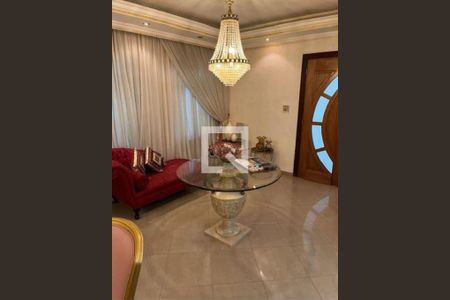 Casa à venda com 3 quartos, 360m² em Vila Rosalia, Guarulhos
