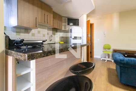 Sala de apartamento para alugar com 1 quarto, 38m² em Centro, Curitiba
