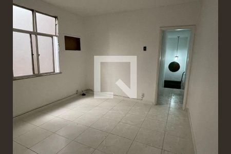 Casa à venda com 2 quartos, 70m² em Bonsucesso, Rio de Janeiro
