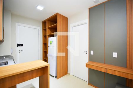 Sala de kitnet/studio para alugar com 1 quarto, 25m² em Pinheiros, São Paulo