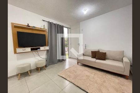 Sala de apartamento para alugar com 2 quartos, 43m² em Parque Ipe, São Paulo