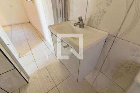 Banheiro de casa para alugar com 1 quarto, 35m² em Vila do Encontro, São Paulo