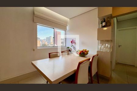 Apartamento à venda com 2 quartos, 77m² em Santo Antônio, Belo Horizonte