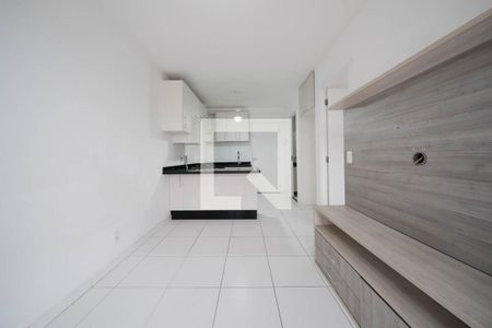Sala/Cozinha de apartamento para alugar com 1 quarto, 35m² em Jardim Santa Teresinha, São Paulo