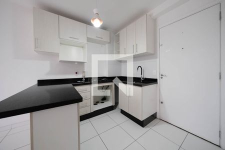 Sala/Cozinha de apartamento para alugar com 1 quarto, 35m² em Jardim Santa Teresinha, São Paulo