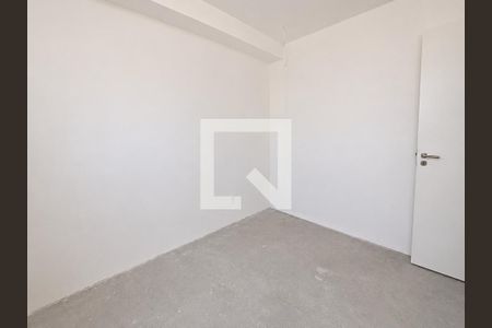 Quarto 1 de apartamento para alugar com 2 quartos, 34m² em Jardim Aeroporto, São Paulo