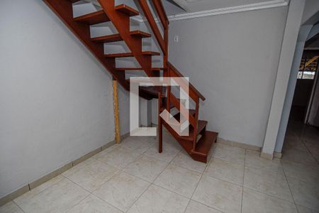 Sala de casa para alugar com 2 quartos, 101m² em Santa Isabel, Viamão