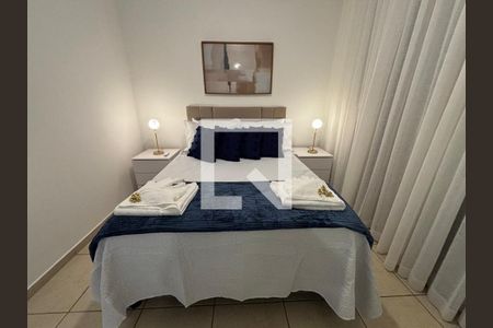 Quarto de apartamento para alugar com 3 quartos, 84m² em Tabajaras, Uberlândia