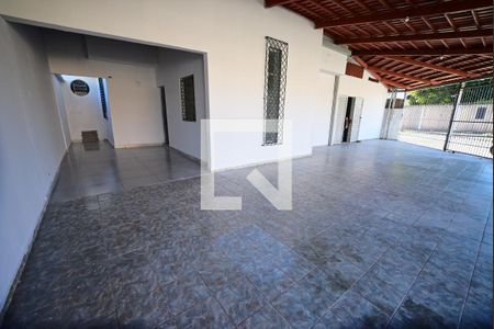 Casa para alugar com 3 quartos, 428m² em Vila Americano do Brasil, Goiânia