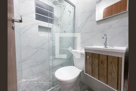 Banheiro de apartamento para alugar com 1 quarto, 30m² em Lapa, São Paulo
