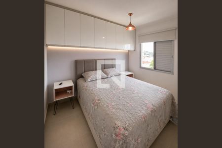 Cozinha de apartamento à venda com 2 quartos, 44m² em Vila Penteado, São Paulo