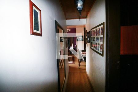 Sala - Corredor de apartamento para alugar com 3 quartos, 120m² em Olaria, Rio de Janeiro