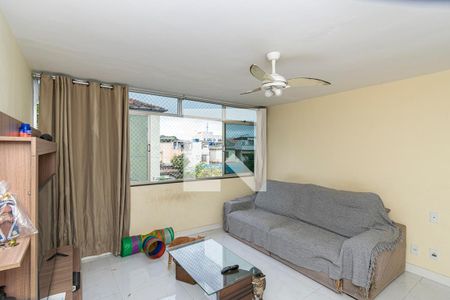 Sala de apartamento para alugar com 3 quartos, 62m² em Penha, Rio de Janeiro