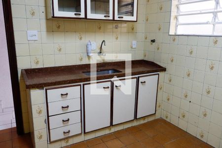 Cozinha de casa para alugar com 2 quartos, 150m² em Presidente Altino, Osasco