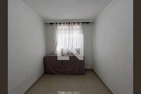 Quarto 1 de apartamento à venda com 2 quartos, 55m² em Cabral, Contagem