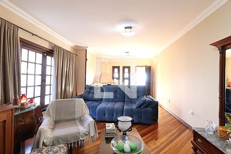 Sala de casa para alugar com 3 quartos, 115m² em Costa E Silva, Porto Alegre