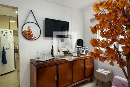 Sala de apartamento para alugar com 2 quartos, 64m² em Aparecida, Santos