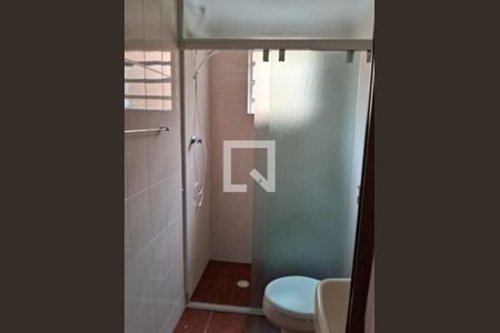 Casa à venda com 2 quartos, 135m² em Parque Vitoria, São Paulo