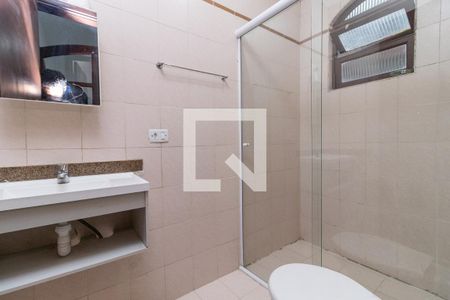 Banheiro da Suíte 1 de casa para alugar com 3 quartos, 150m² em Chácara Cruzeiro do Sul, São Paulo